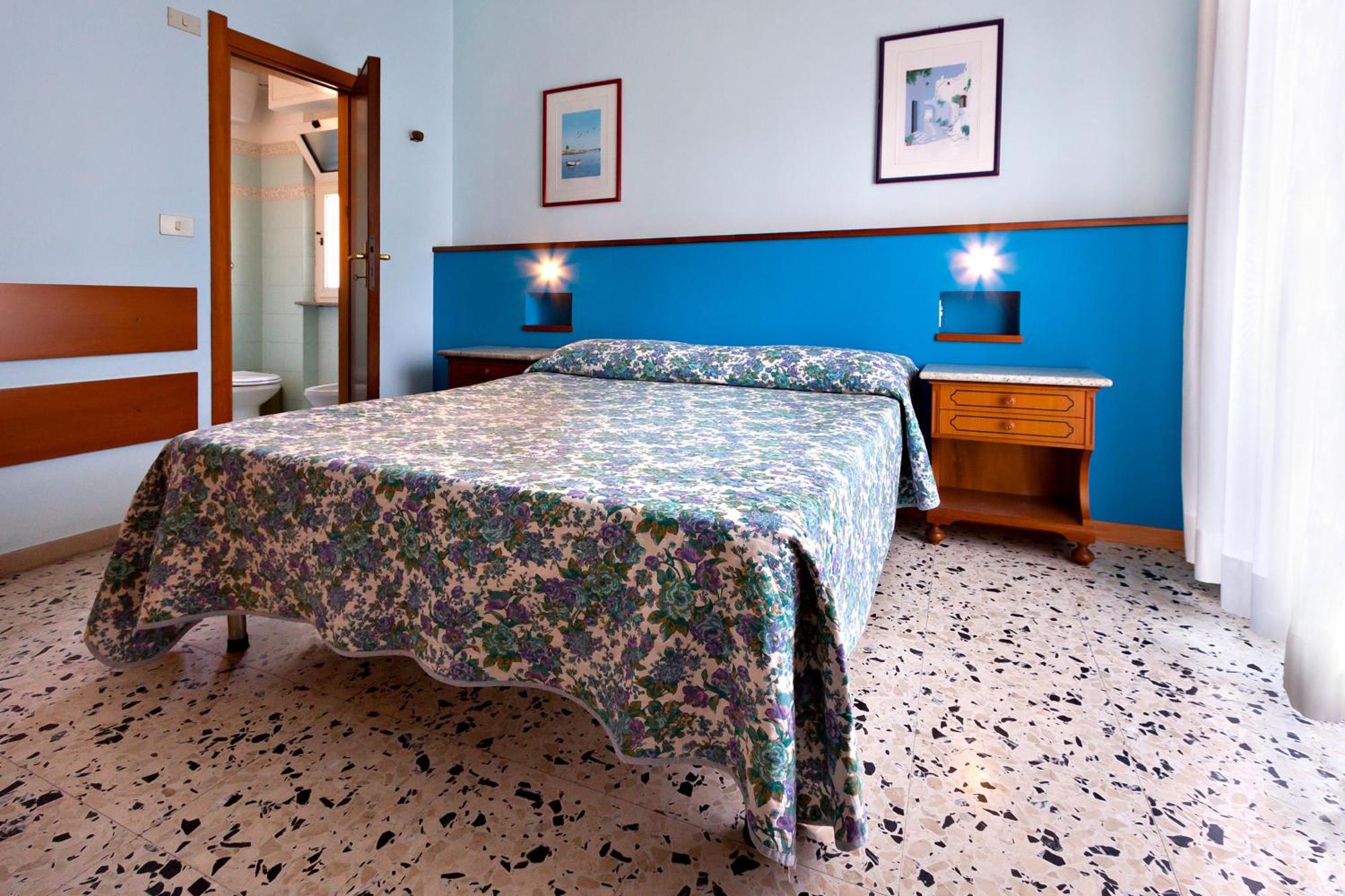 Residence 7 Bello San Benedetto del Tronto Cameră foto
